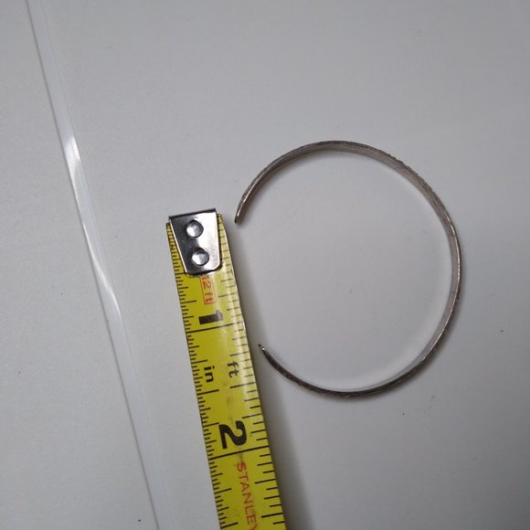Vintage Small Sterling Decorative Open Bangle - Picture 12 of 14